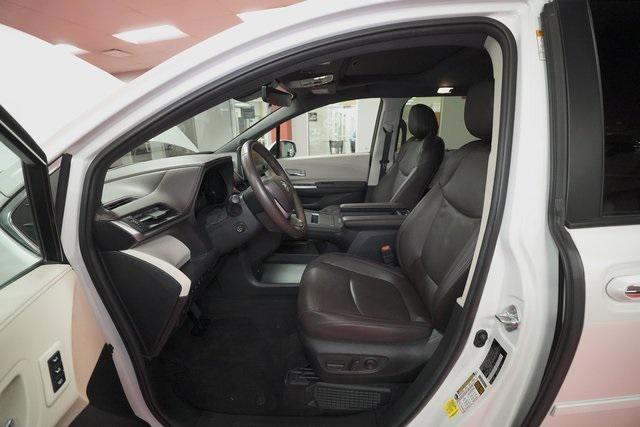 used 2024 Toyota Sienna car, priced at $51,995