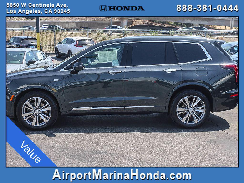 used 2021 Cadillac XT6 car, priced at $32,500