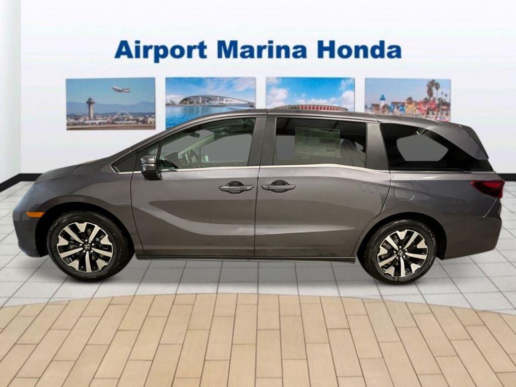 new 2026 Honda Odyssey car, priced at $44,290