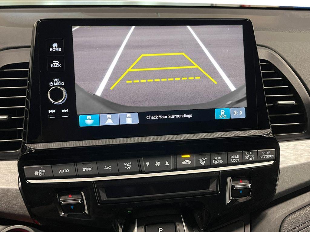 new 2026 Honda Odyssey car, priced at $44,290
