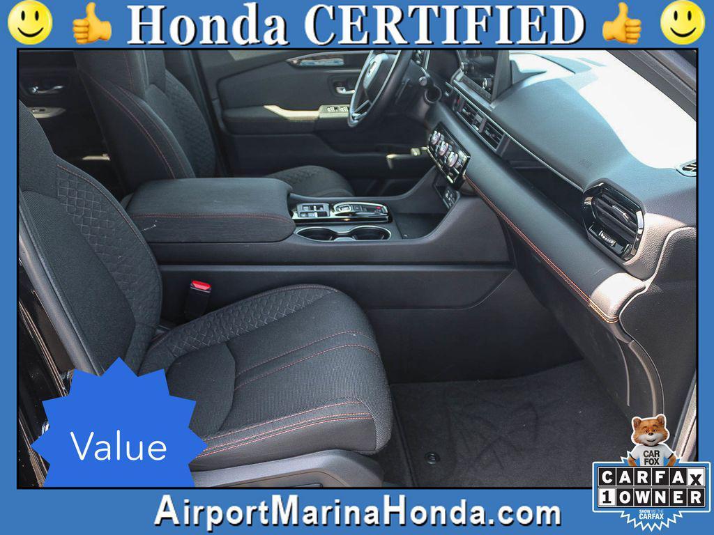 used 2025 Honda Pilot car, priced at $37,200