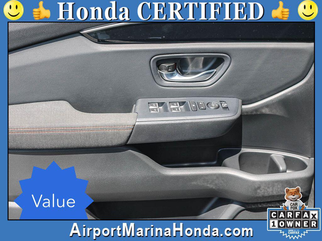 used 2025 Honda Pilot car, priced at $37,200
