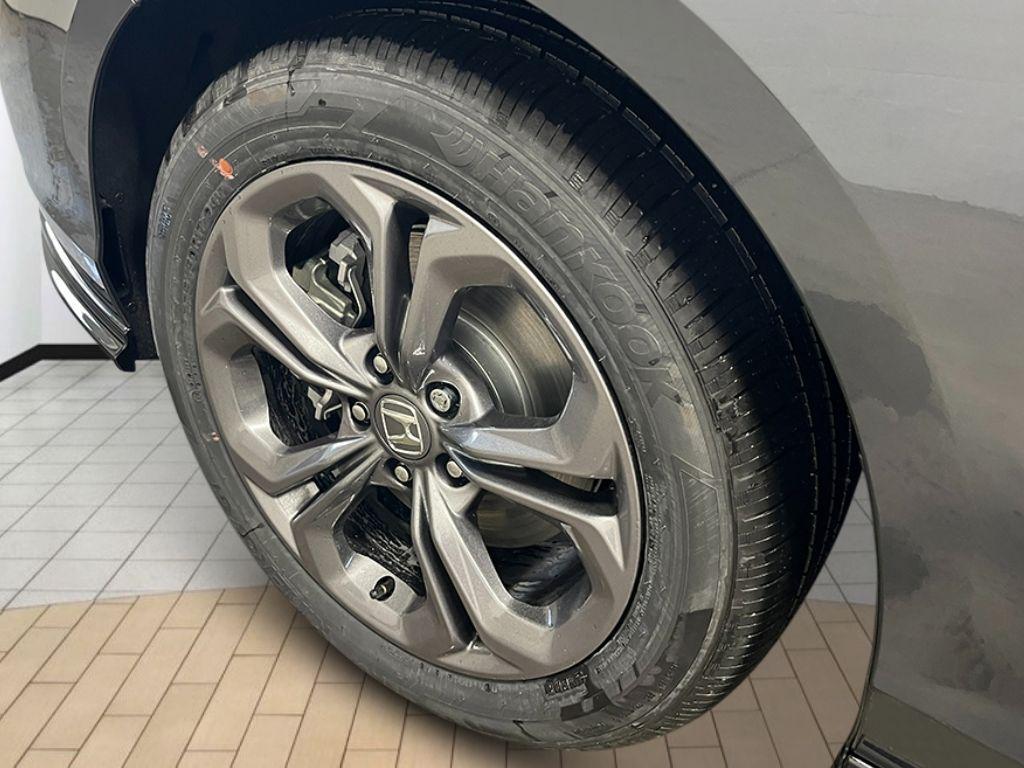 new 2026 Honda Accord Hybrid car, priced at $36,290