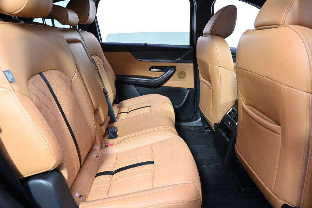used 2025 Mazda CX-70 car, priced at $43,338
