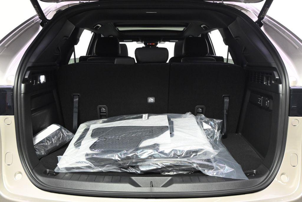 new 2026 Mazda CX-90 car, priced at $55,636