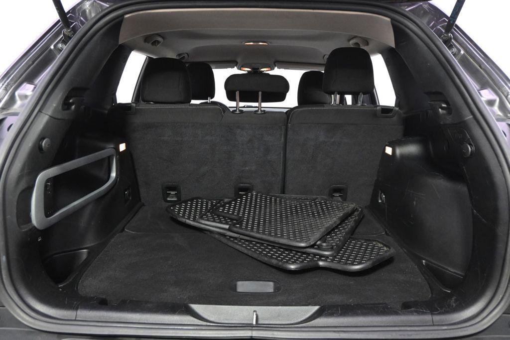 used 2015 Jeep Cherokee car, priced at $9,988