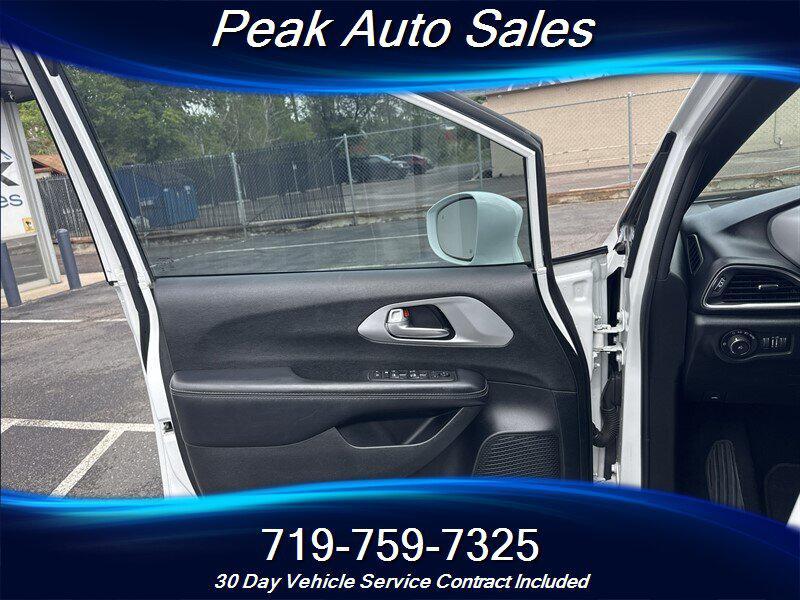 used 2018 Chrysler Pacifica car, priced at $13,997