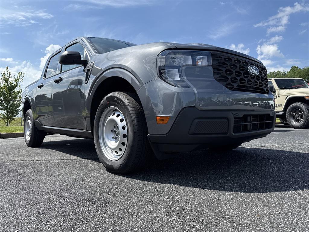 new 2025 Ford Maverick car, priced at $28,635