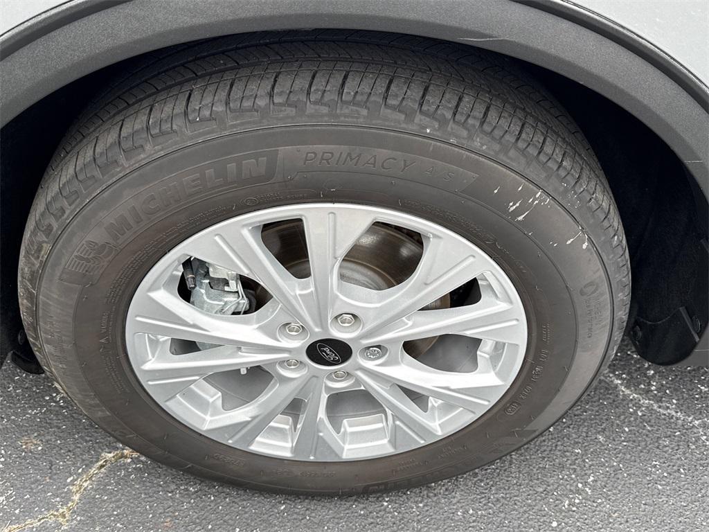 used 2023 Ford Escape car, priced at $20,989