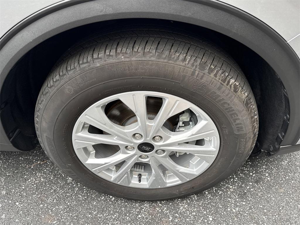 used 2023 Ford Escape car, priced at $20,989