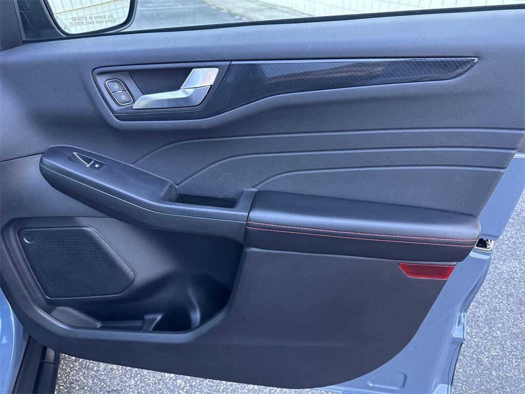 used 2023 Ford Escape car, priced at $23,750