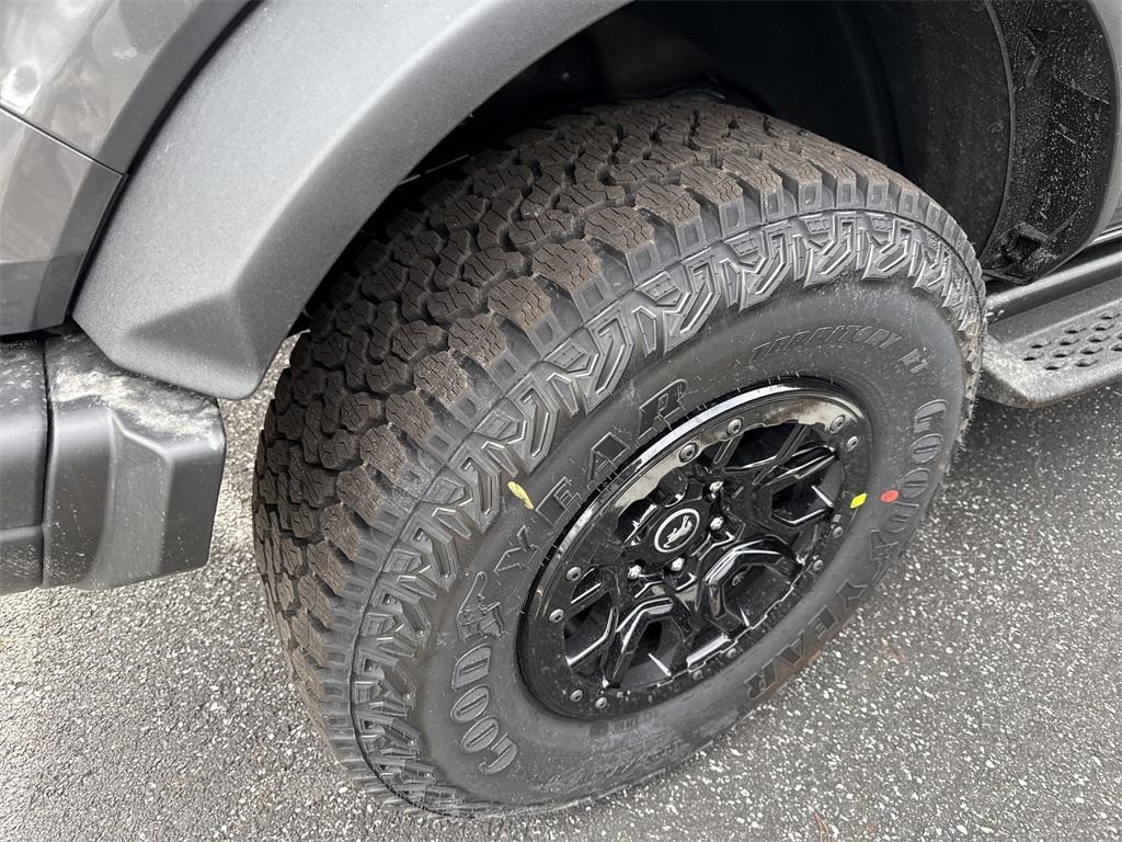 new 2025 Ford Bronco car, priced at $57,935