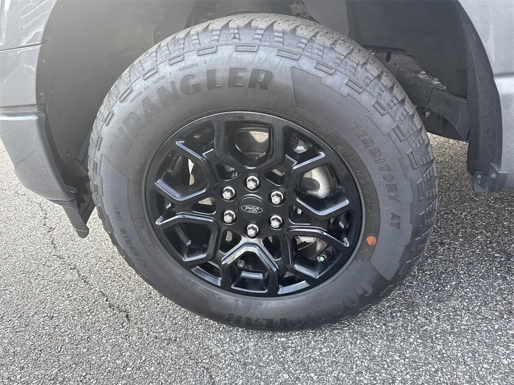 used 2024 Ford F-150 car, priced at $40,628