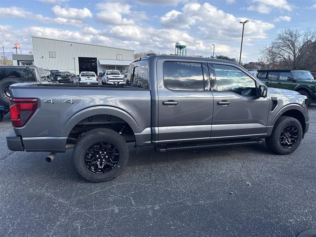 used 2024 Ford F-150 car, priced at $40,628
