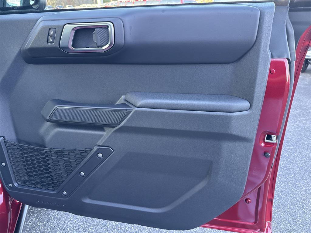 new 2025 Ford Bronco car, priced at $55,820