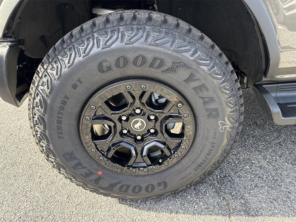 new 2025 Ford Bronco car, priced at $62,285
