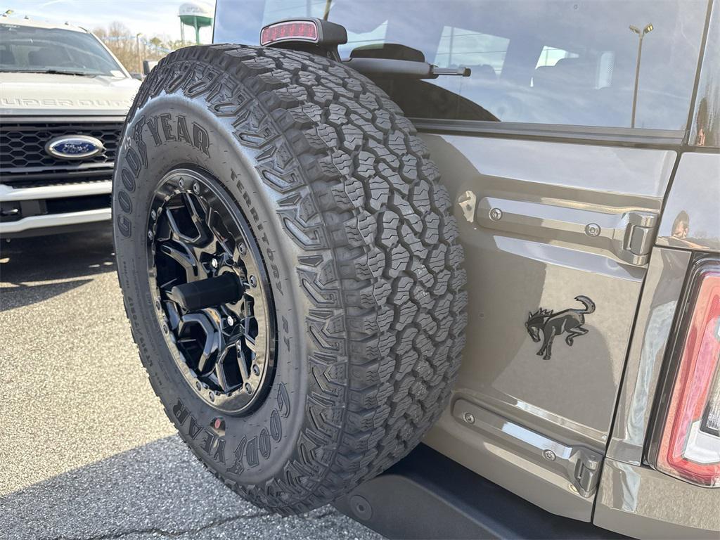new 2025 Ford Bronco car, priced at $62,285