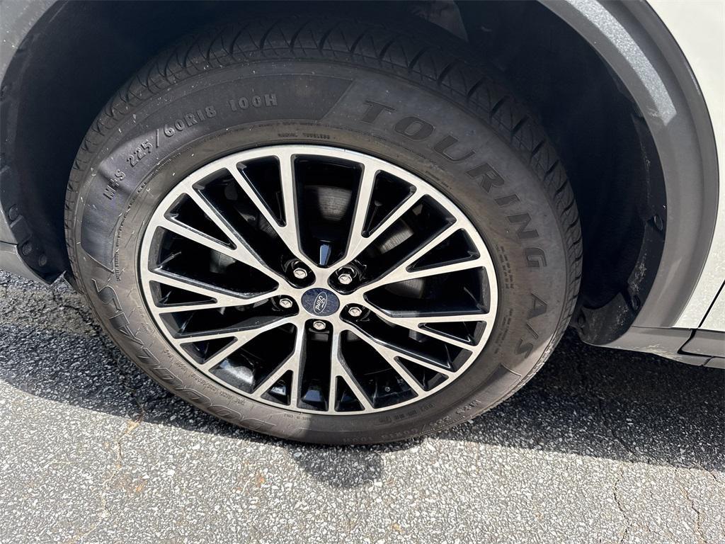 used 2024 Ford Escape PHEV car, priced at $23,428