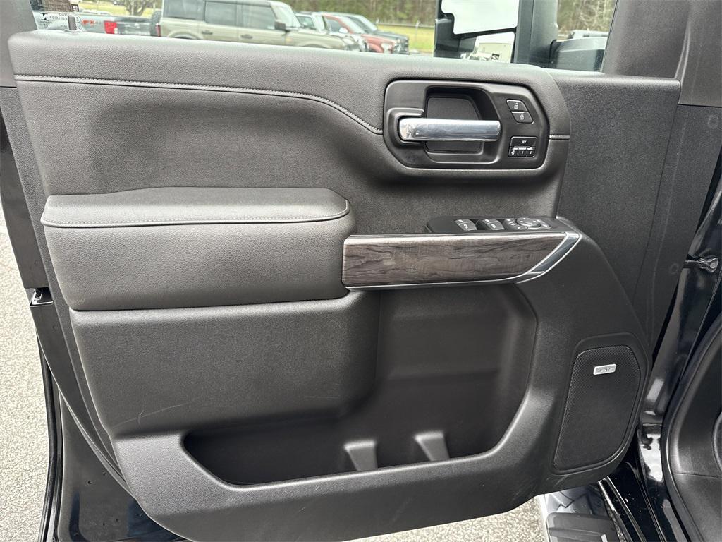 used 2022 Chevrolet Silverado 2500 car, priced at $66,750