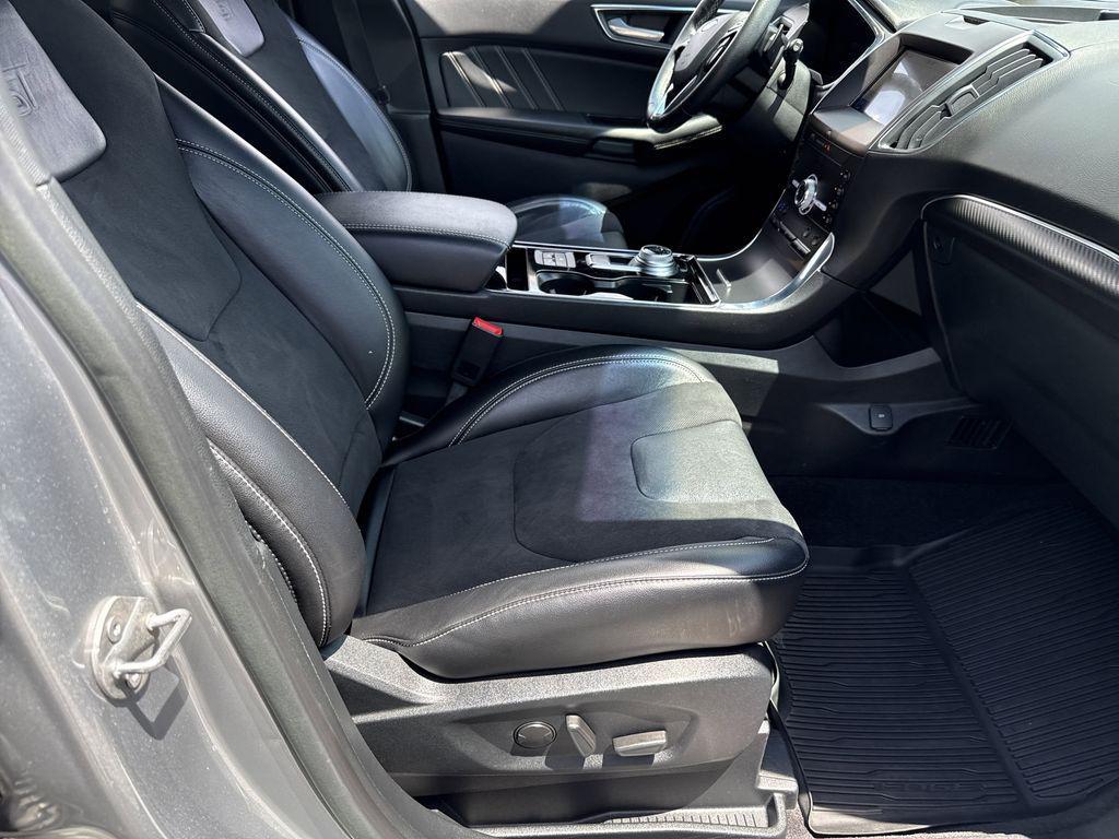 used 2020 Ford Edge car, priced at $26,928