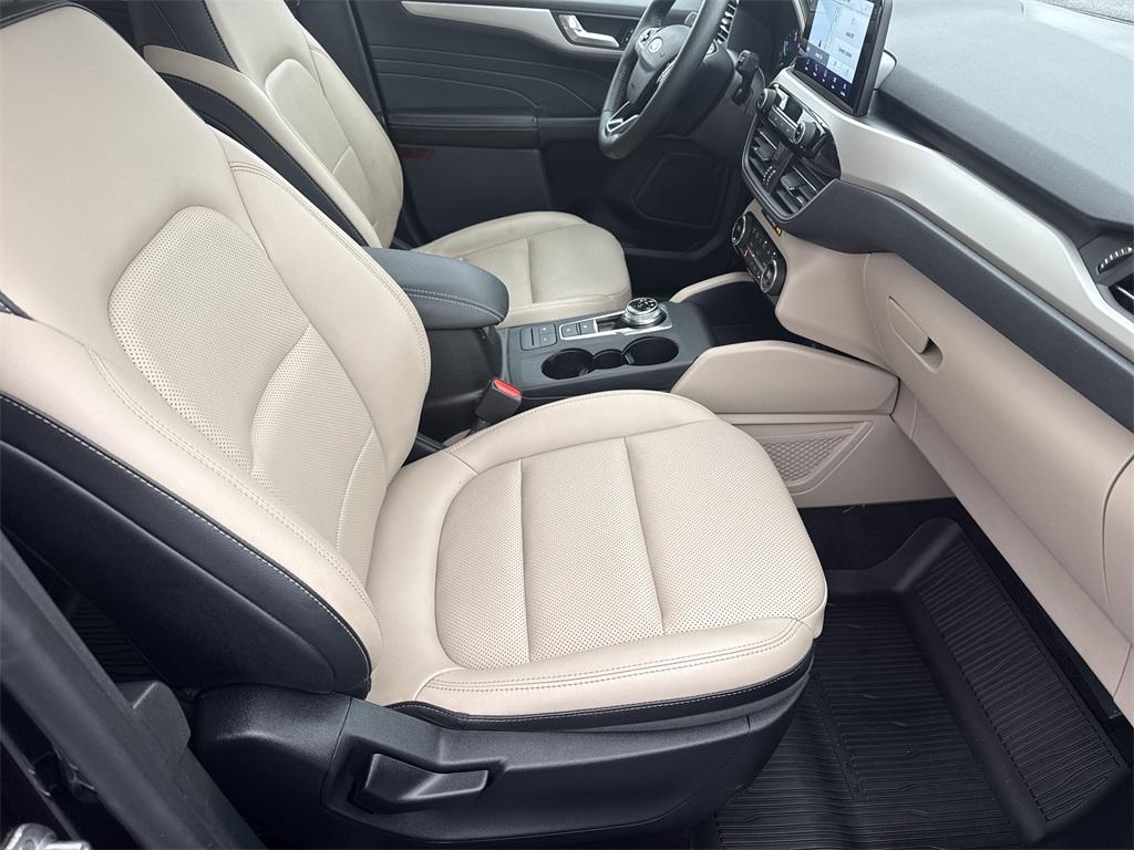 used 2021 Ford Escape car, priced at $18,494