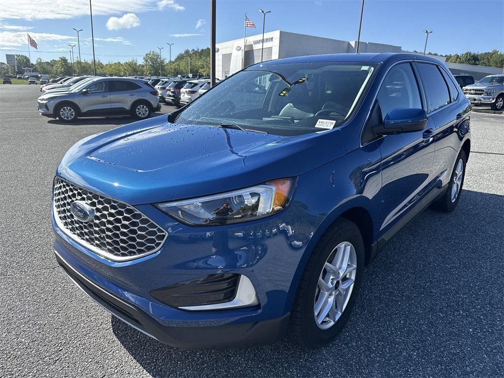 used 2024 Ford Edge car, priced at $24,325