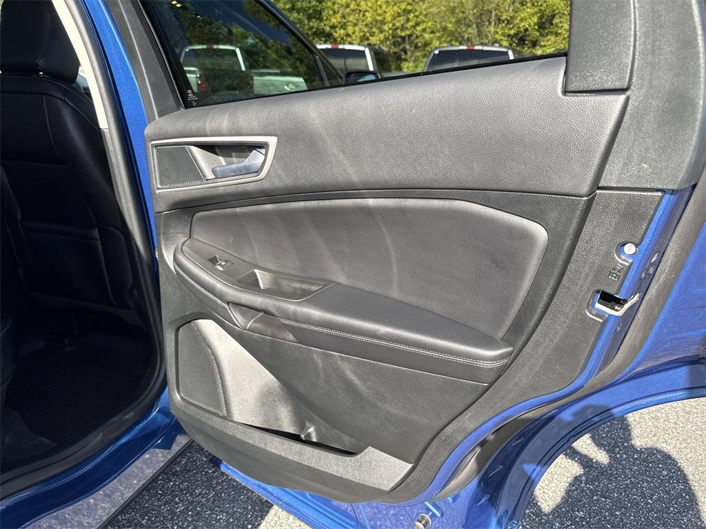 used 2024 Ford Edge car, priced at $24,325