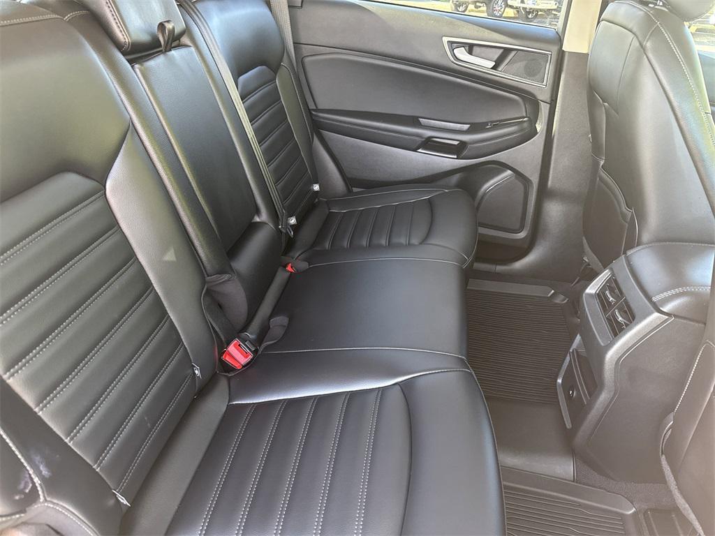 used 2024 Ford Edge car, priced at $24,325