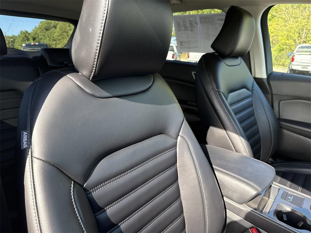 used 2024 Ford Edge car, priced at $24,325