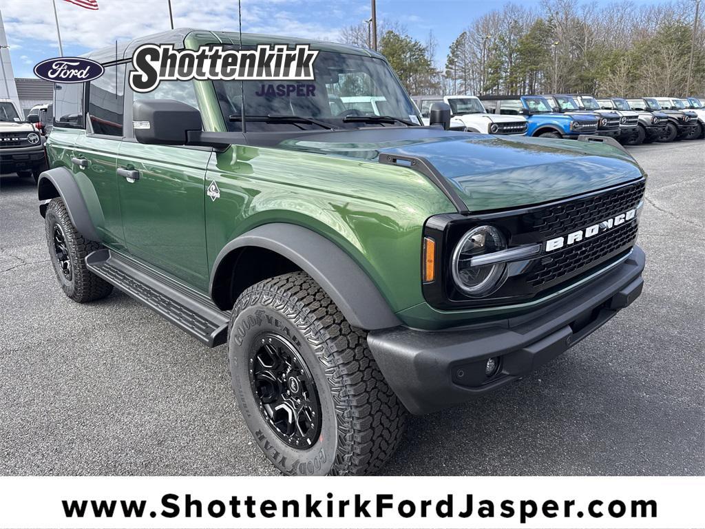 new 2025 Ford Bronco car, priced at $60,640