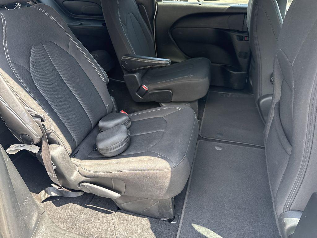 used 2018 Chrysler Pacifica car, priced at $19,750