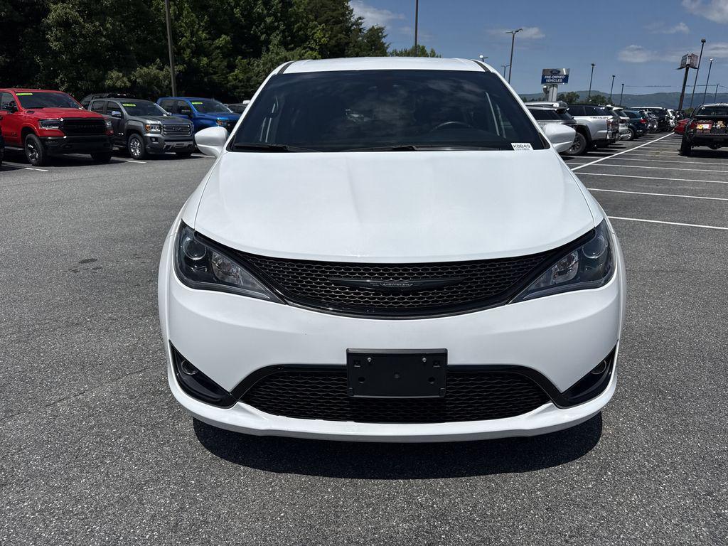 used 2018 Chrysler Pacifica car, priced at $19,750