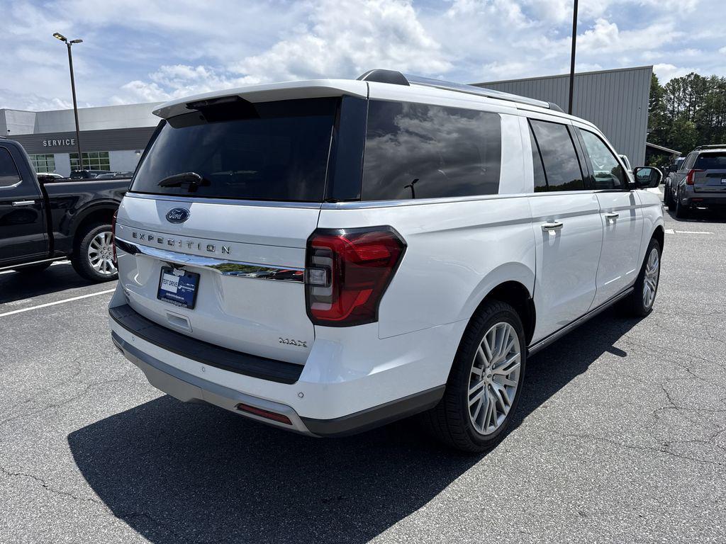 used 2024 Ford Expedition car, priced at $46,928