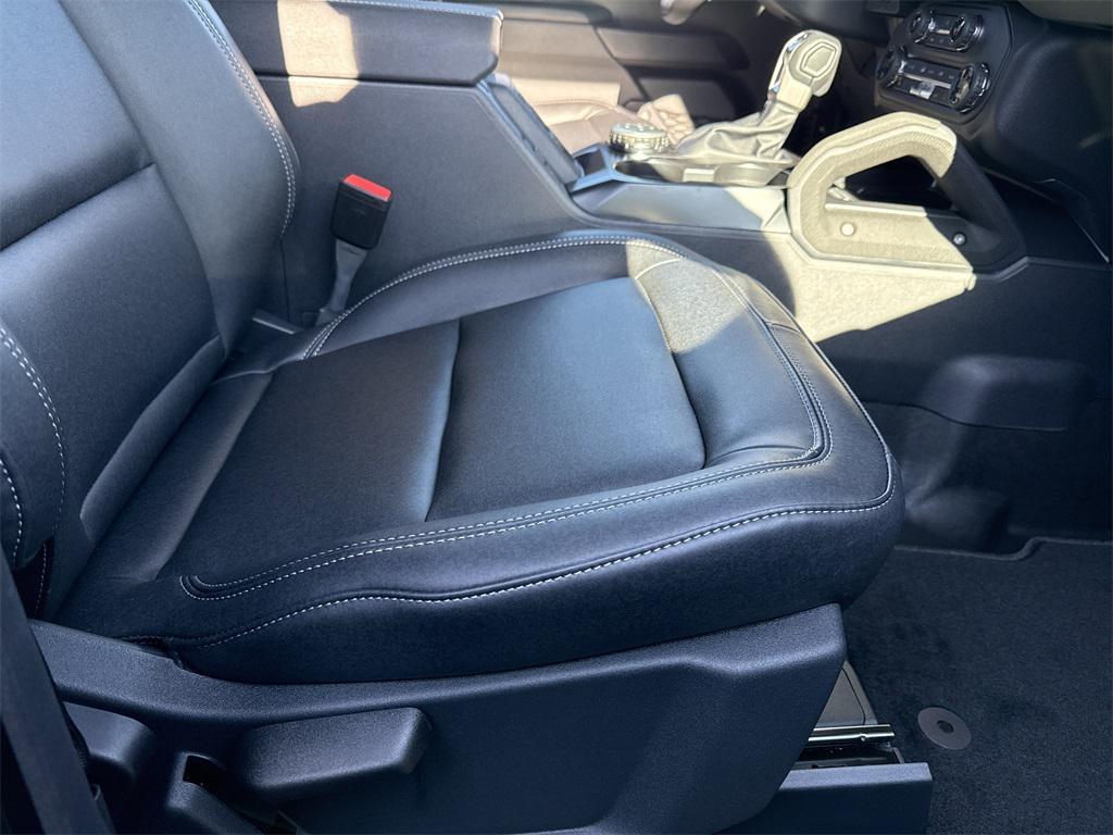 new 2025 Ford Bronco car, priced at $61,480