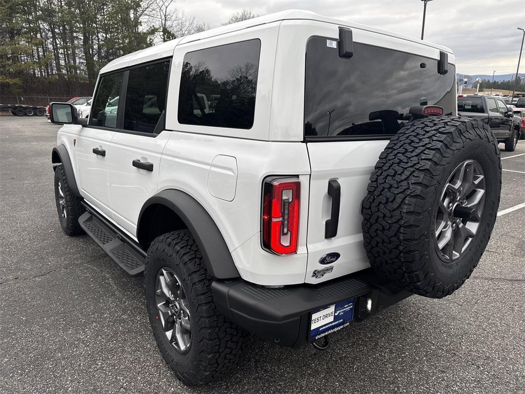 new 2025 Ford Bronco car, priced at $58,045