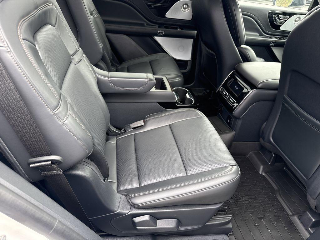 used 2025 Lincoln Aviator car, priced at $58,500