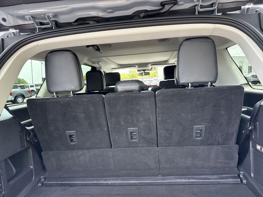 used 2025 Ford Expedition car, priced at $67,440