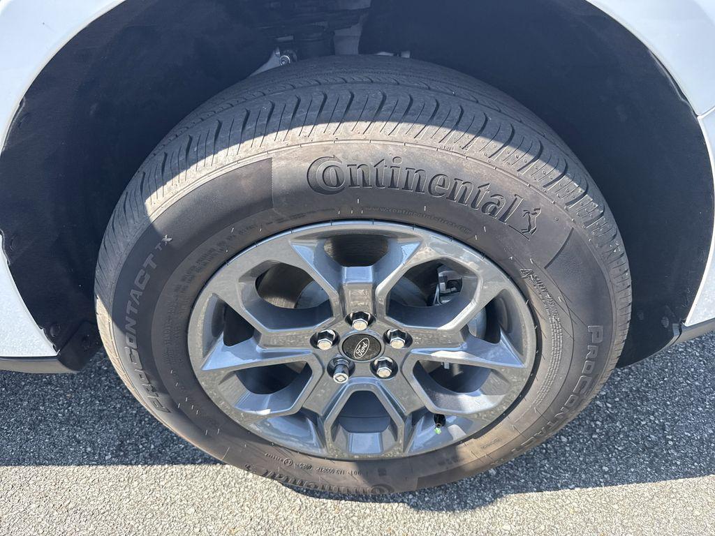 used 2025 Ford Maverick car, priced at $31,928