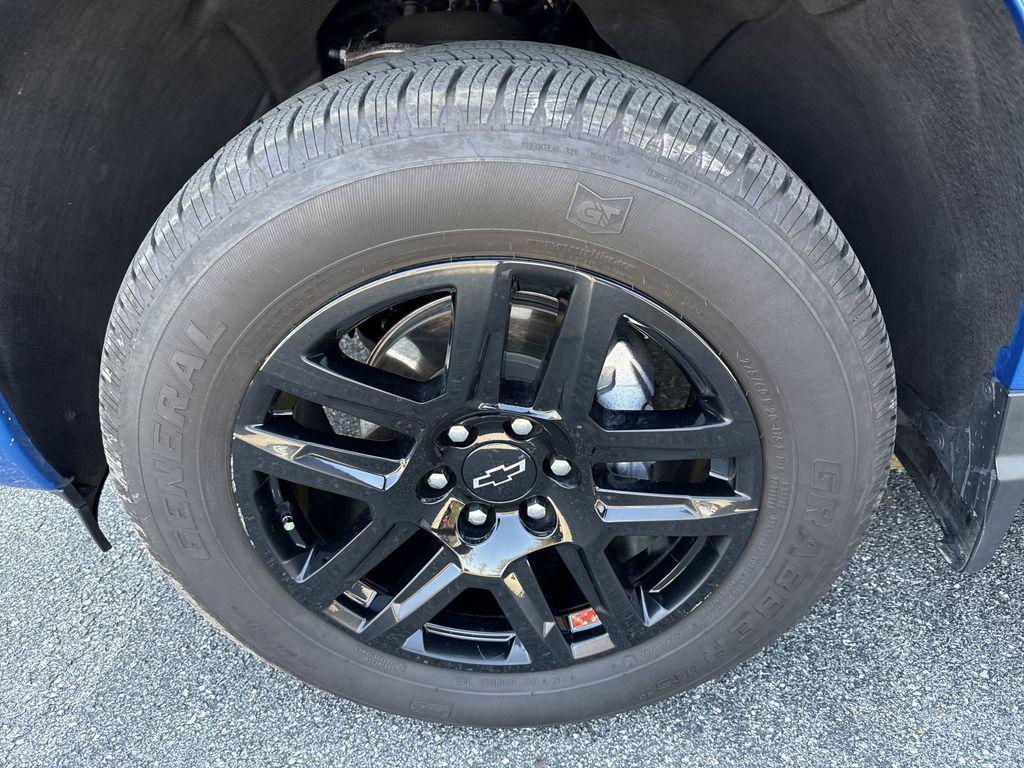 used 2024 Chevrolet Silverado 1500 car, priced at $37,928