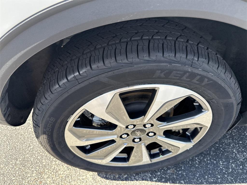 used 2023 Ford Escape car, priced at $25,708