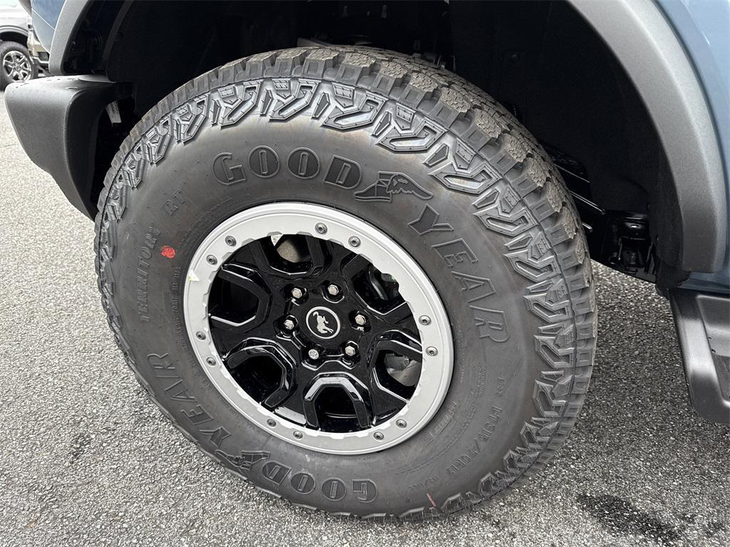 new 2025 Ford Bronco car, priced at $60,070