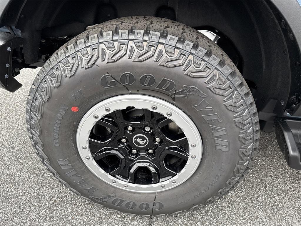 new 2025 Ford Bronco car, priced at $60,070