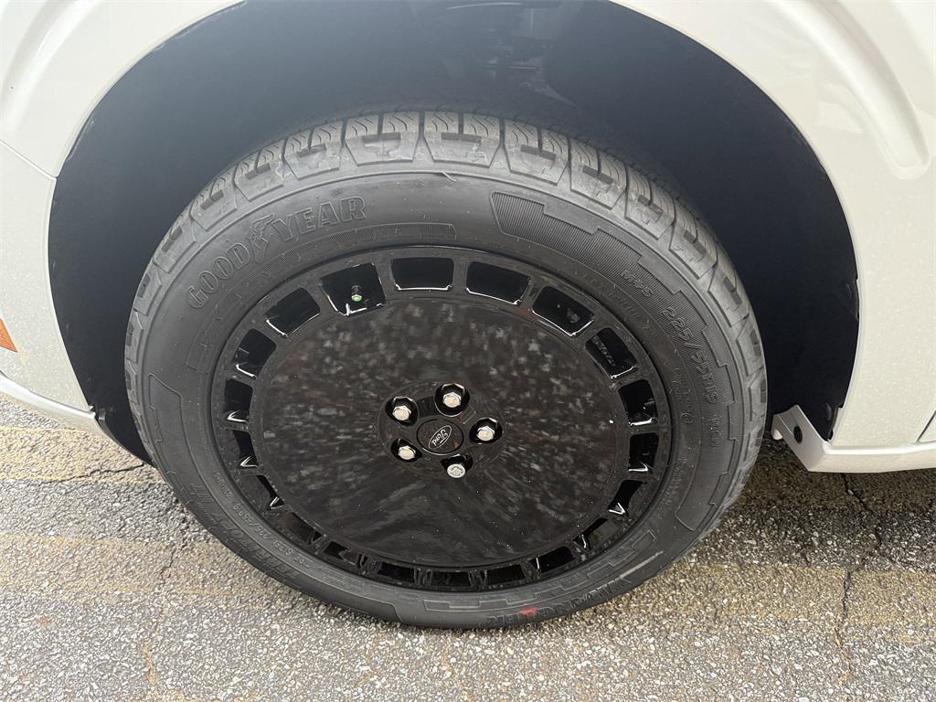 new 2025 Ford Maverick car, priced at $40,120