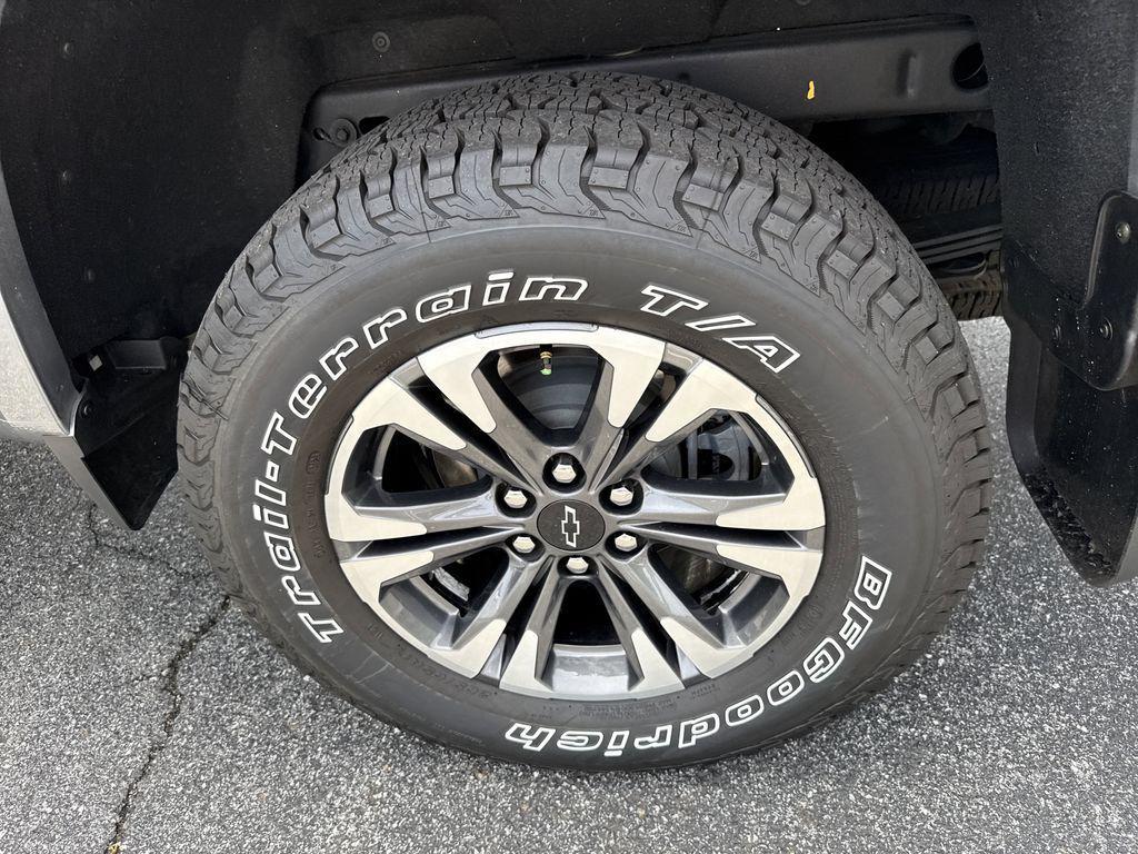 used 2022 Chevrolet Colorado car, priced at $28,994