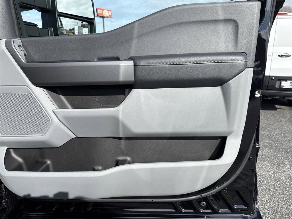 new 2026 Ford F-250 car, priced at $74,815