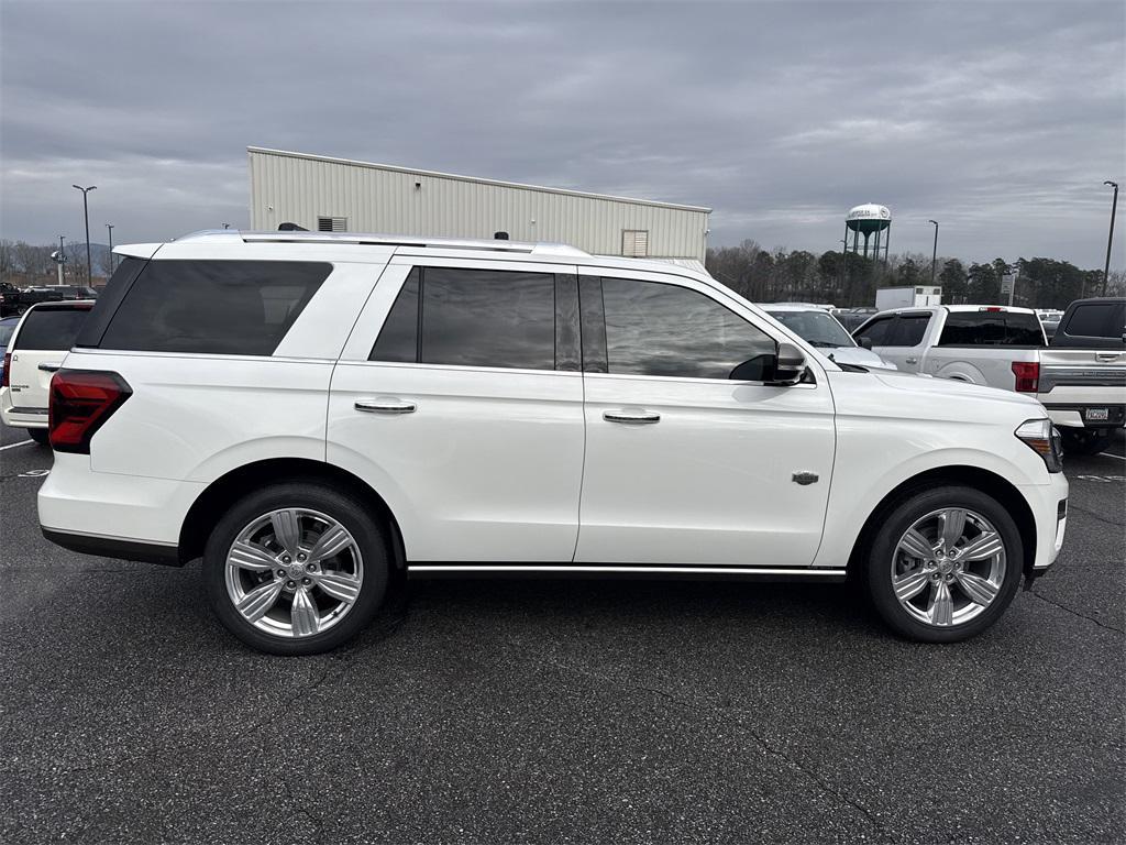 used 2022 Ford Expedition car, priced at $53,928