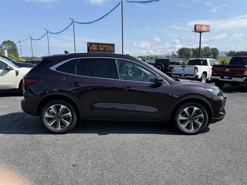 used 2023 Ford Escape car, priced at $23,409