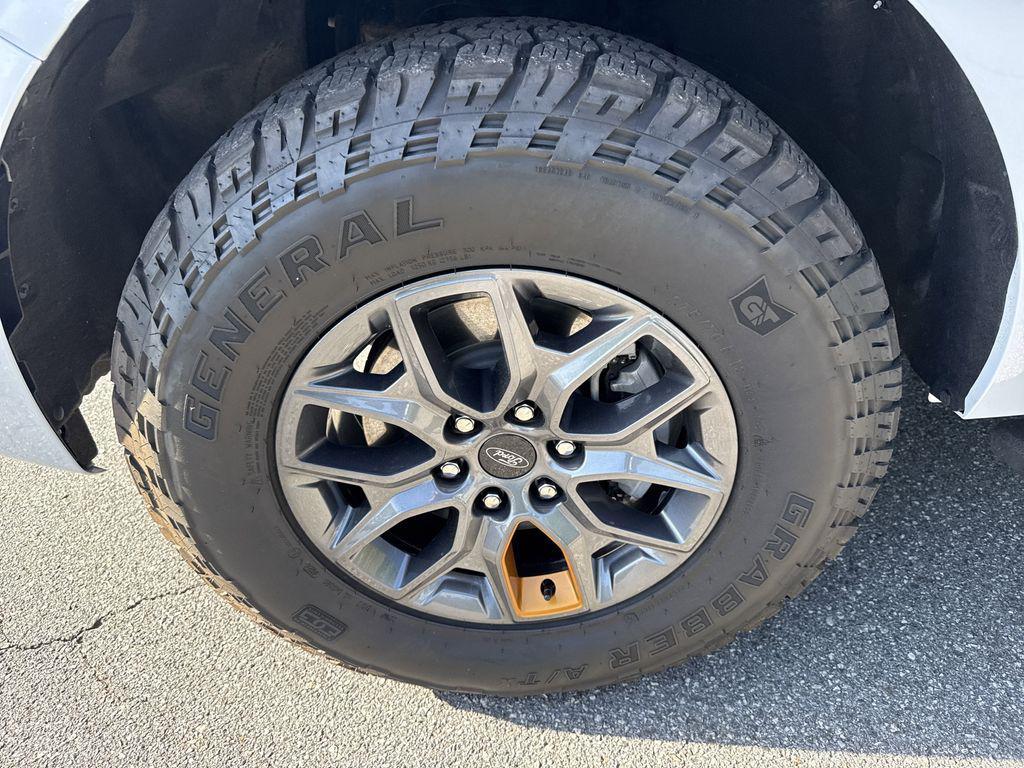 used 2025 Ford Expedition car, priced at $73,499
