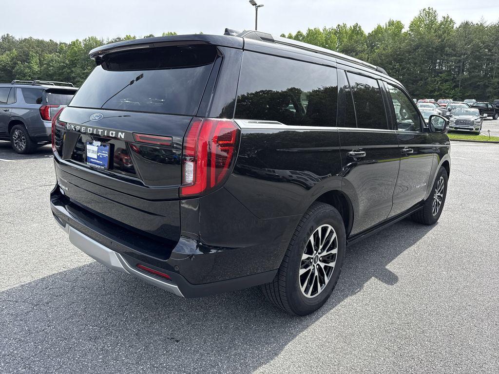 used 2025 Ford Expedition car, priced at $67,700