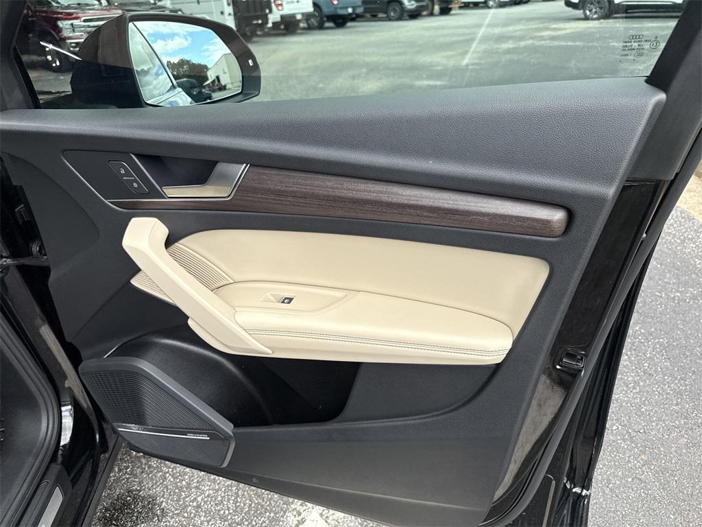 used 2021 Audi Q5 car, priced at $22,750